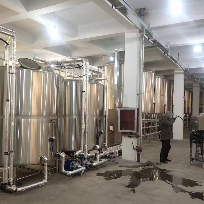 翠峦小型啤酒设备